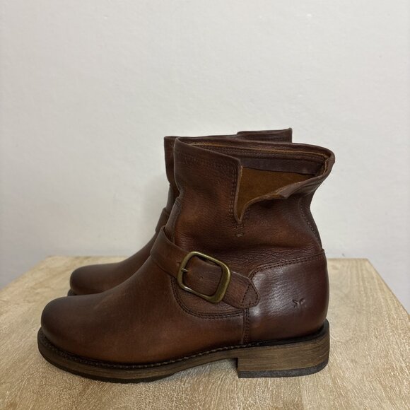 FRYE “Veronica Bootie” Women’s Oiled Leather Waterproof Boot (Brown) Size 6 - Picture 3 of 9